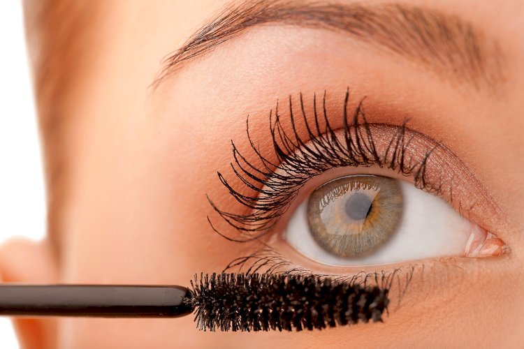 Here Are The Questions To Ask First If You Want To Enhance Your Lashes