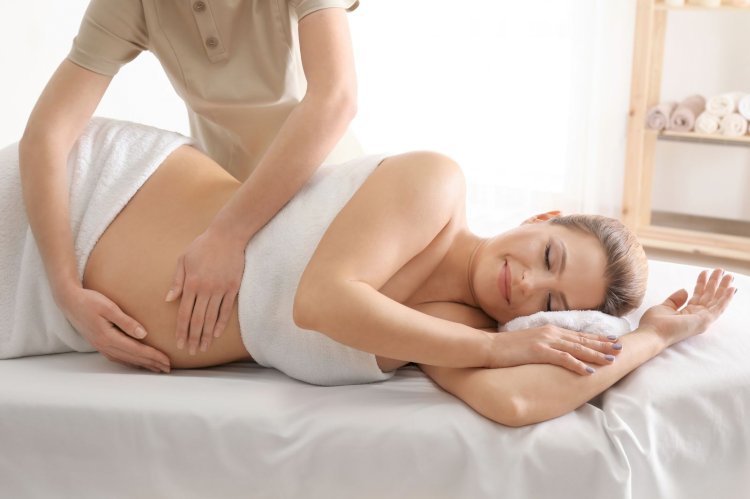 Moms-To-Be Splurge On Spa Treatment For Getting Pampered- Part 1