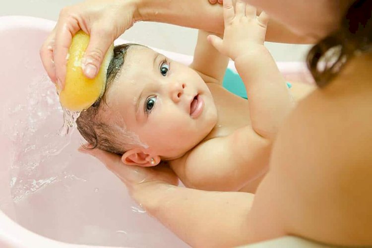 All About Your Baby's First Bath. Here Is What New Parents Must Know