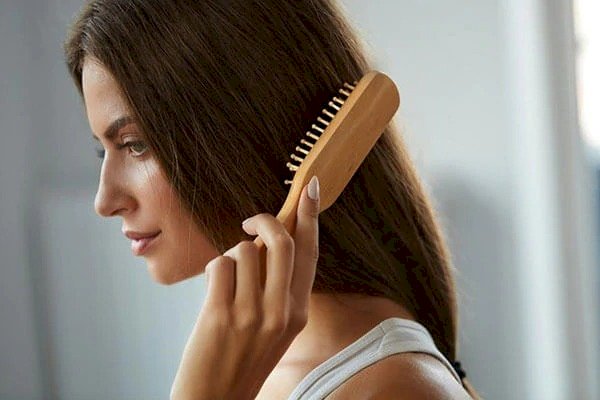 Here Are Some Hair-Care Trends That Are Set To Be Big In 2021 From Hair Loss Treatments To At-Home Colour Care – Part 1